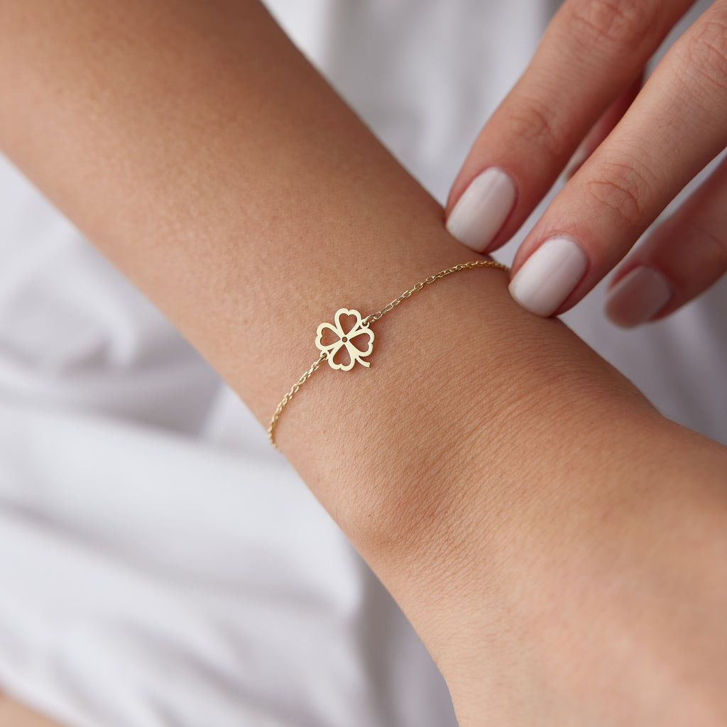 Kalp Yapraklı Yonca Bileklik