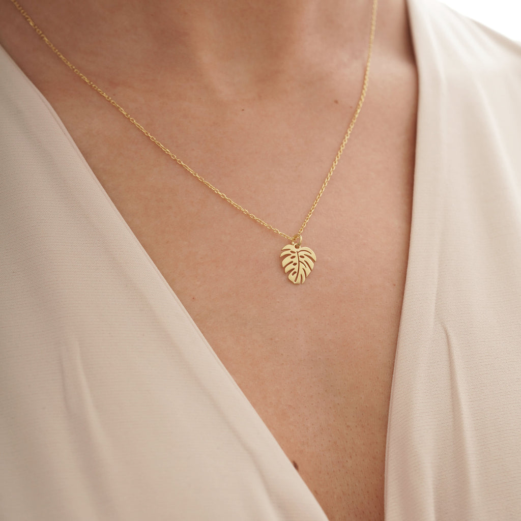 Tropikal Yaprak Kolye