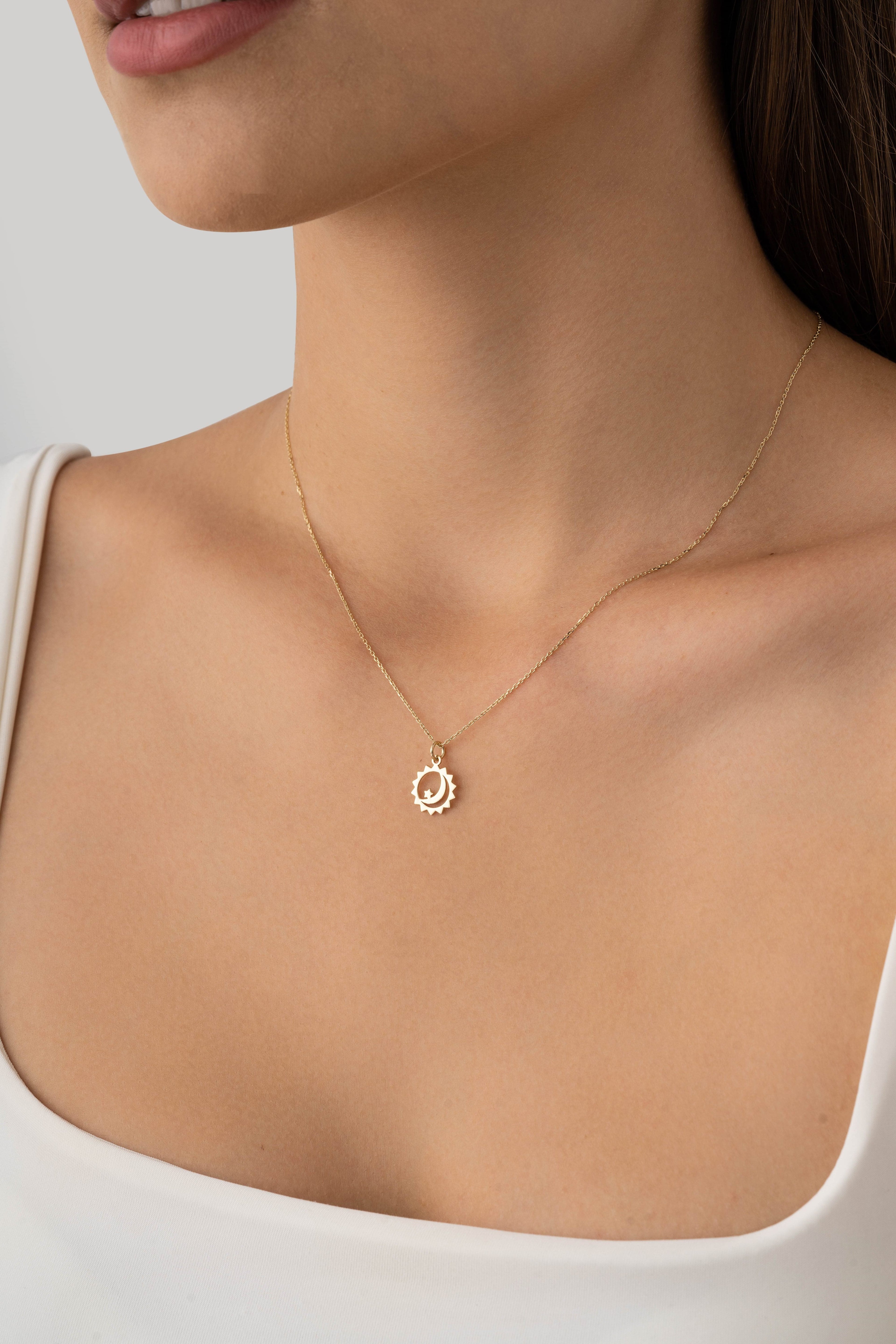 Ay Güneş Yıldız Kolye